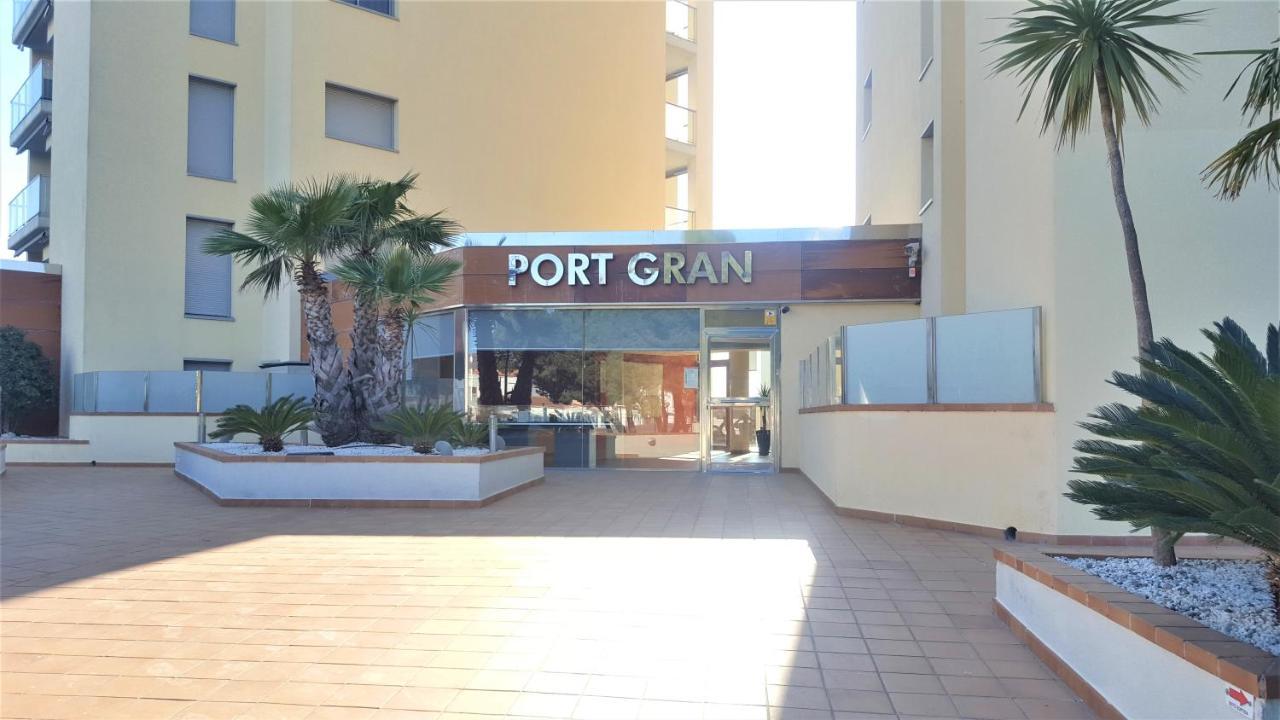 Port Gran - Majestic - Roses - Costa Brava Apartment ภายนอก รูปภาพ